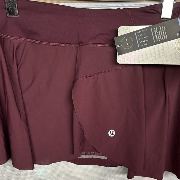 NWT Quick Pace Skirt size 10 Lululemon - Picture 4 of 6